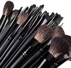 24 Piece Makeup Brush Set With Leather Pouch